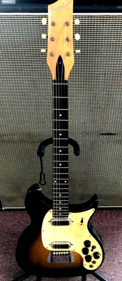 VINTAGE MAGNATONE MARK IX STEREO GUITAR (1959)