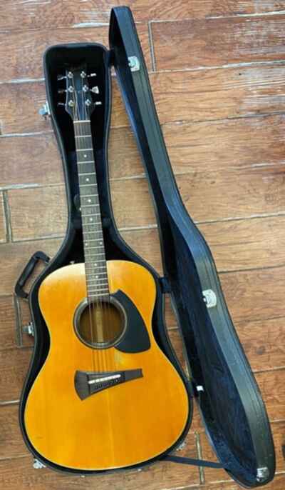 1977 GIBSON MK-35 ACOUSTIC GUITAR W /  CASE- USED.
