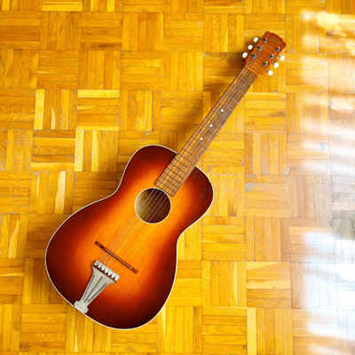 Herman Carlson Levin Model 125 (Sweden, 1961) rare and vintage parlor guitar!