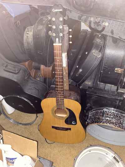 Epiphone Vintage PR-100 Acoustic Guitar