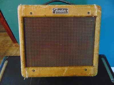 1955 FENDER CHAMP VINTAGE GUITAR AMP
