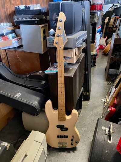 Martin Stinger Electric Bass SBL-10 Vintage 1980