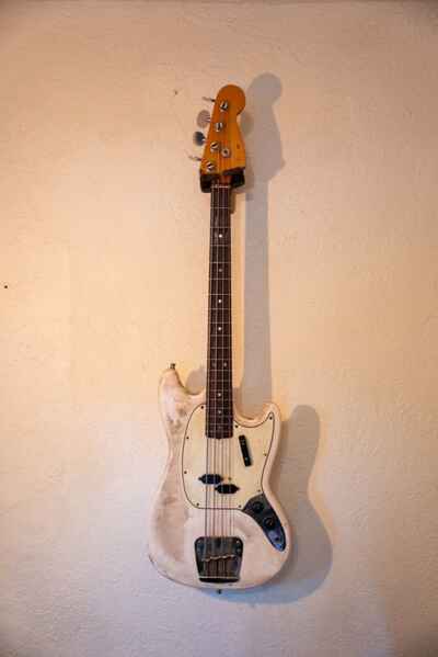 1966 Fender Mustang Bass (Hard Case Included)