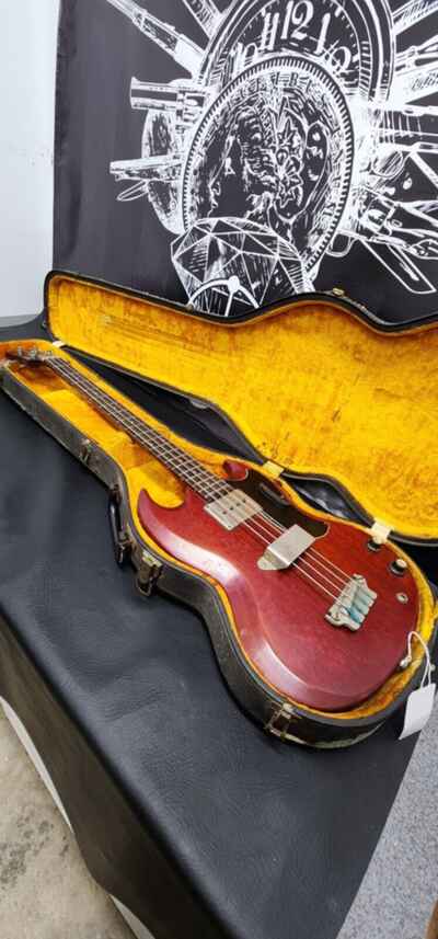 1967 Gibson eb-0 bass. lots of patina and finish checking. has hard case cm23ess