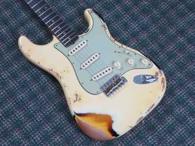 2023 Fender Cstm Shop 1961 Heavy Relic Stratocaster Aged Vintage White / Sunburst!