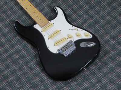 Vintage 1986 Fender Japan Contemporary Stratocaster Black! MIJ! w / Fender case