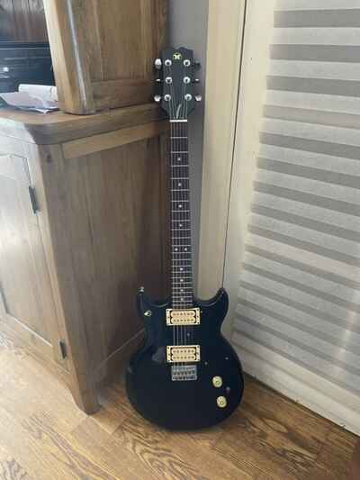 1980s Hondo H1010 double cut electric guitar Gotoh Octagonal tuners Japan