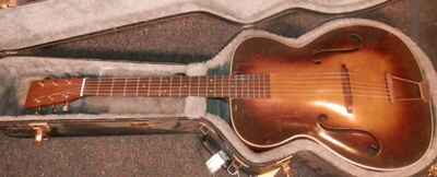 Martin C-1 Sunburst F-Hole Archtop Acoustic Guitar vintage 1962 with TKL case