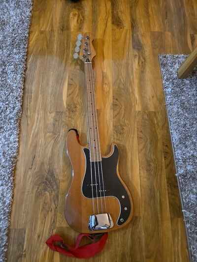 Kay KB24   Bass Electric Guitar , Untested