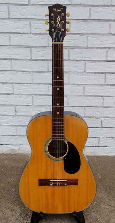 1960-1970 Kent 6 String Acoustic Guitar w / Case! -LL