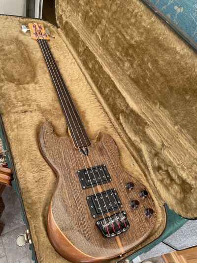 Trades Wal Mk1 Custom 1983 Fretless Bass Guitar