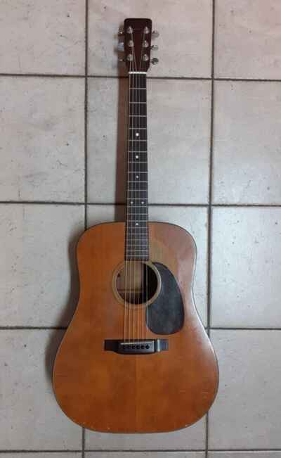 ACOUSTIC GUITAR MARTIN D-18 YEAR 1966