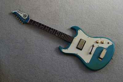 Vintage 1960s USA Custom Kraft solid body electric guitar, Supro / Valco pickup
