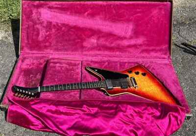 1982 Gibson Explorer CMT W / HSC Cherry Sunburst Flame Maple Top