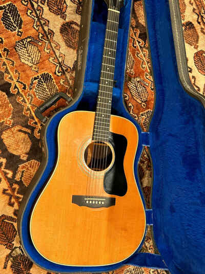 GUILD D-50 1979 Acoustic Guitar