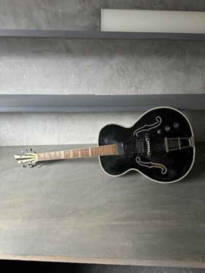 Edle Custommade E-Gitarre schwarz, semiakustic ca. 1960