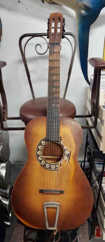 Vintage 1930s Western Brand Wemu Brand Hawaiian Guitar