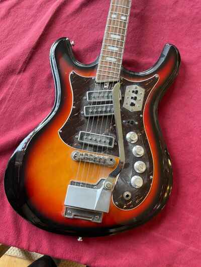 Vintage  1970 Tiesco Silvertone 1441 electric guitar