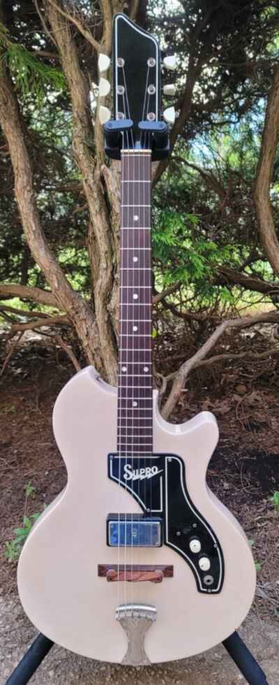 SUPRO KINGSTON, VINTAGE 1960
