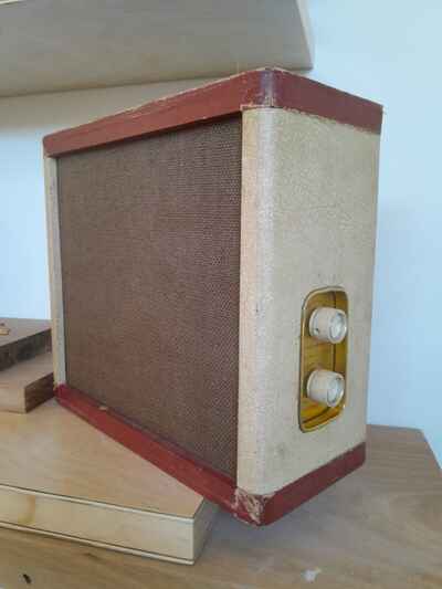 Vintage Guitar Amp