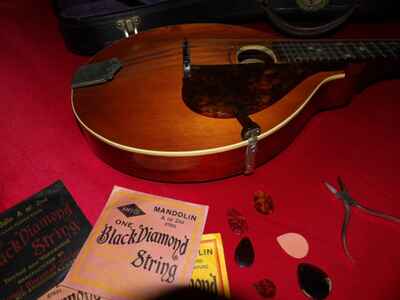 Gibson 1916 Mandolin Style A w /  Case Extras 1-owner