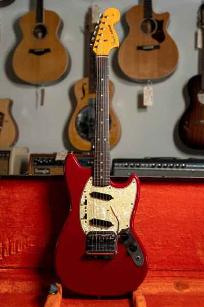 1966 Fender Mustang Dakota Red Vintage Guitar w / OHSC