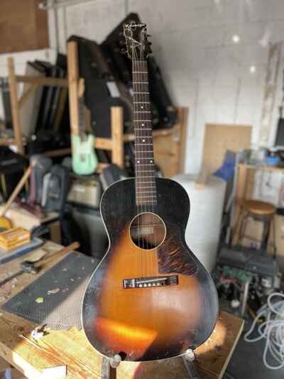 Kalamazoo KG-14 by Gibson (1936)- the iconic Robert Johnson Guitar