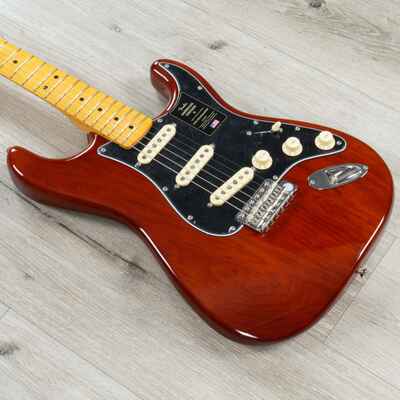 Mint Fender American Vintage II 1973 Stratocaster Guitar, Maple Fretboard, Mocha