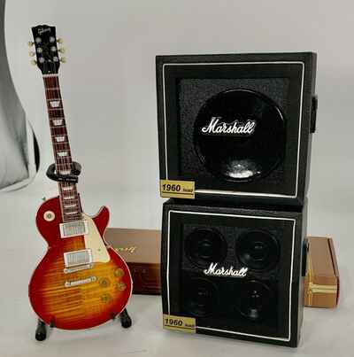 Axe Heaven 1959 Gibson Les Paul Standard Cherry Sunburst Mini Guitar & Speakers