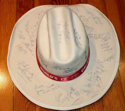 1972 Calgary World Figure Skating Championship Hats Multi Signed Dorothy Hamill!