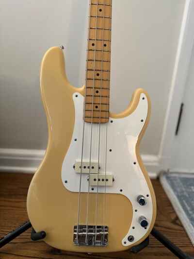 1983 Fender USA Precision Bass, Ivory Finish With Maple Neck & Fretboard. OHC