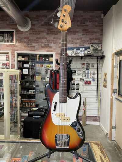 Fender 1975 Vintage Mustang Bass