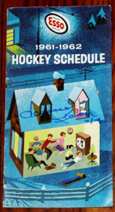 1961-62 Esso NHL Hockey Pocket Schedule Signed By Dave Keon Toronto Maple Leafs!