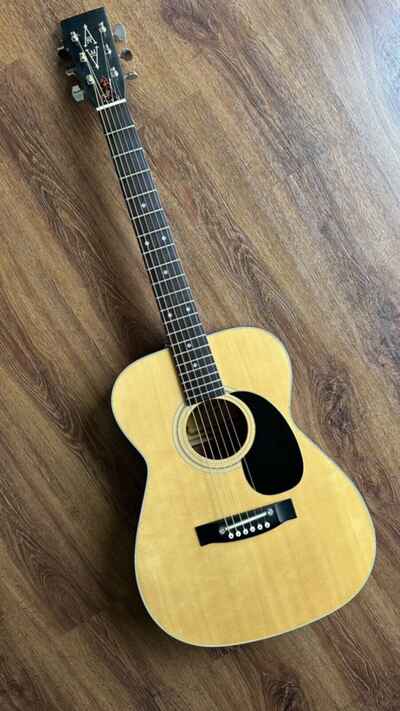 Alvarez Regent SLM 5205 Acoustic Guitar EXCELLENT Condition. Refreshed.