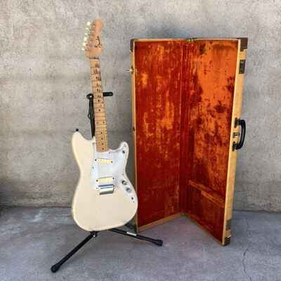 1958 Fender Duo Sonic Vintage Pre-CBS Electric Guitar Desert Sand W /  Case