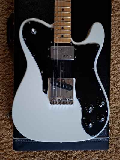Fender American Vintage II 1977 Telecaster Custom Olympic White With OHSC