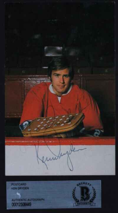 Vintage Ken Dryden 1975 Team Signed Team Issued Postcard Montreal Canadiens!