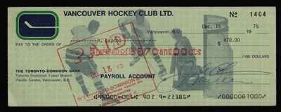 Vintage 1975 Vancouver Canucks Hal Laycoe Signed Payroll Cheque!