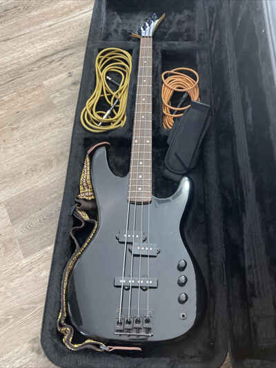 Epiphone by Gibson Power Bass guitar With Case
