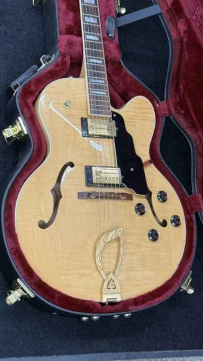 1969 Guild Guitar and Bass Catalog - page 7: X-175 Manhattan