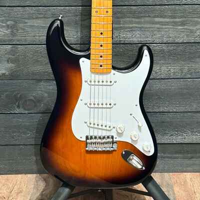 Fender 70th Anniversary American Vintage II 1954 Stratocaster Electric Guitar 20