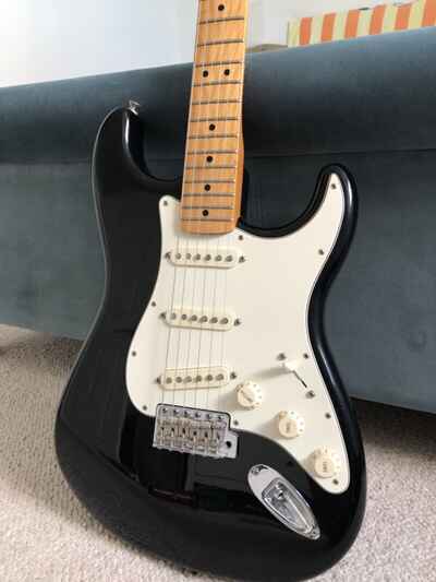 Fender Stratocaster Reverse Headstock FSR