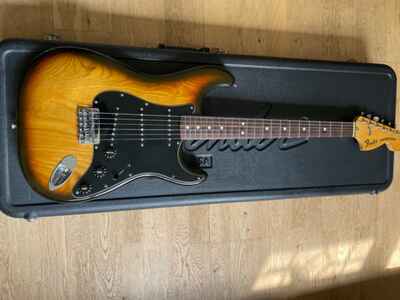 Fender Stratocaster Vintage 1979 Hardtail in two tone sunburst - excellent cond.