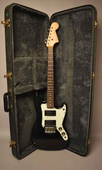 1965 Fender Musicmaster II Black Refin w / HSC