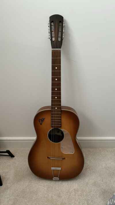 EKO P-8 Parlour Guitar 1965 Vintage (60 Years Old) Italian Made
