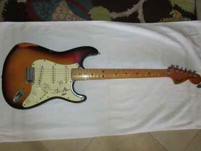 Fender 1973 Stratocaster Signed-Eric Johnson-Steve Vai-Steve Morse Robin Trower