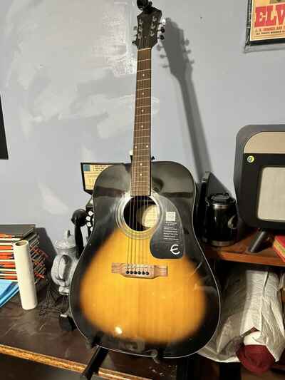 Epiphone Guitar Model FT-100VS With Snark Tuner And Chroma Cast Stand