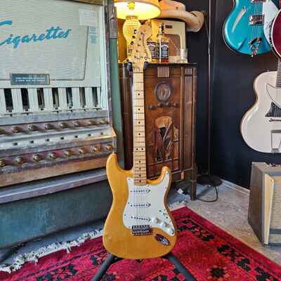 1975 Fender Stratocaster Natural