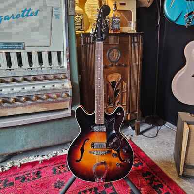 1967 Hagstrom Viking I Sunburst