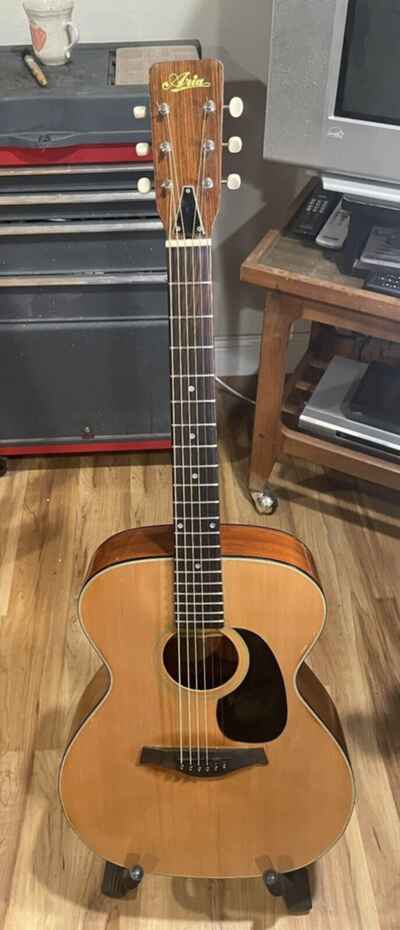 1970??s Vintage Aria Acoustic Guitar, Made In Japan